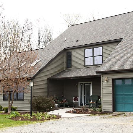Locust Brook Lodge Butler Exteriör bild