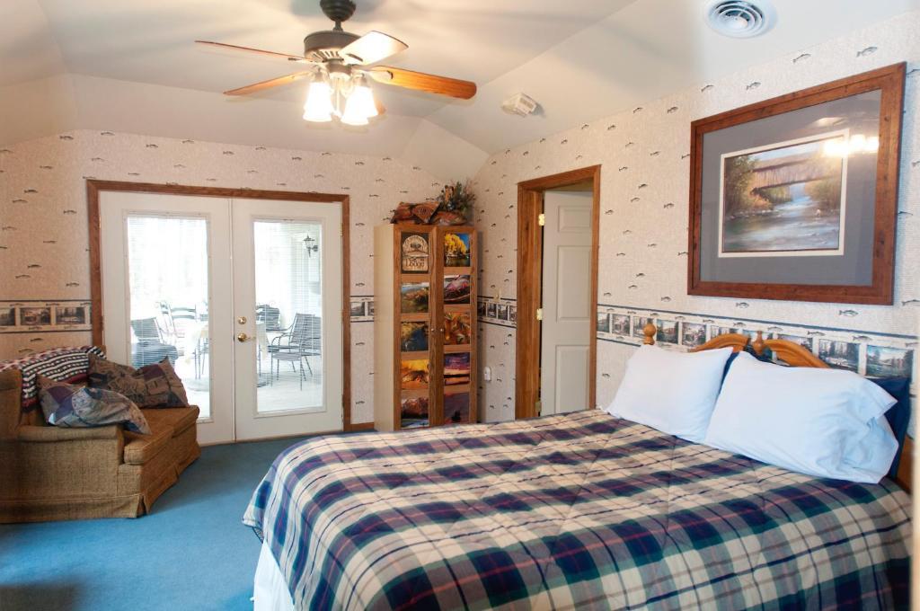 Locust Brook Lodge Butler Exteriör bild